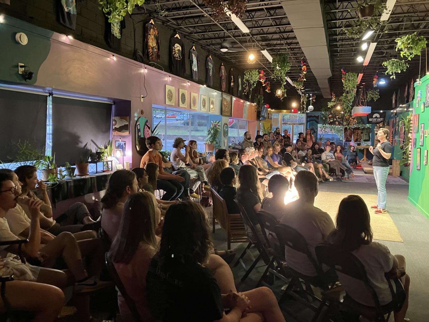A full room watching a Critter Fight show at NatureBacks